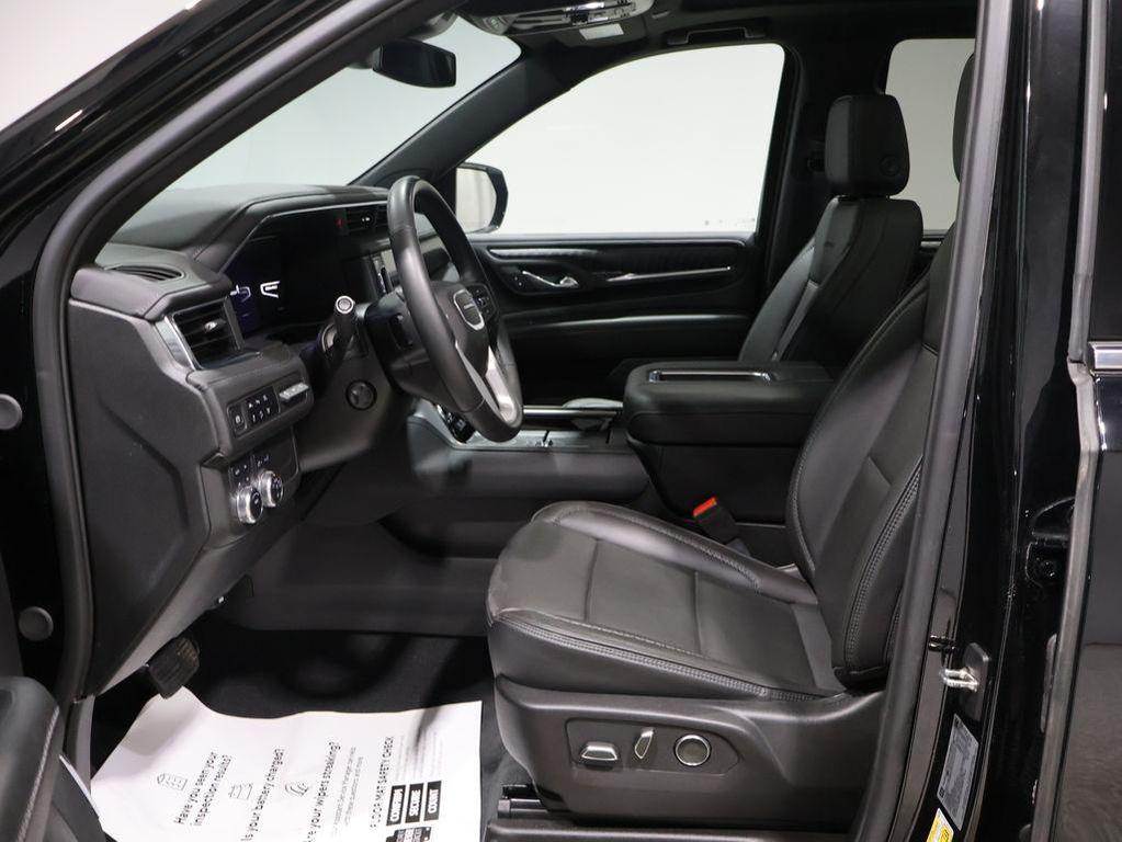 used 2024 GMC Yukon car, priced at $69,873