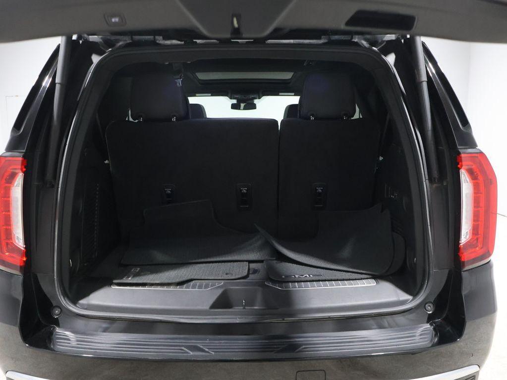 used 2024 GMC Yukon car, priced at $69,873