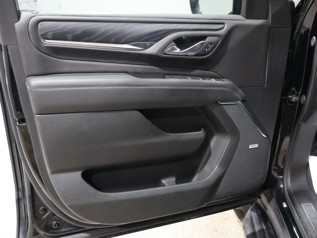 used 2024 GMC Yukon car, priced at $69,873