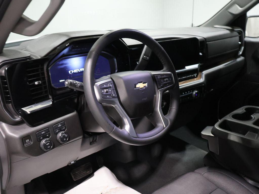 used 2023 Chevrolet Silverado 1500 car, priced at $33,975