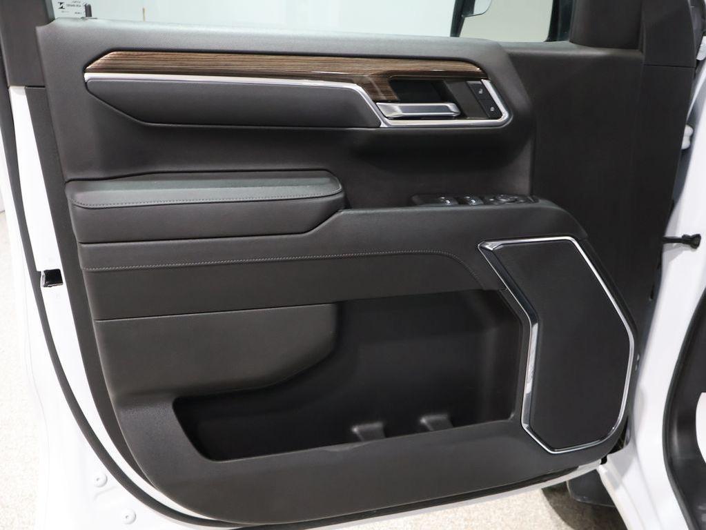 used 2023 Chevrolet Silverado 1500 car, priced at $33,975