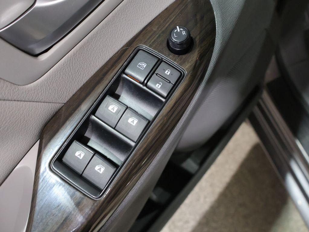 used 2017 Toyota Sienna car, priced at $21,765