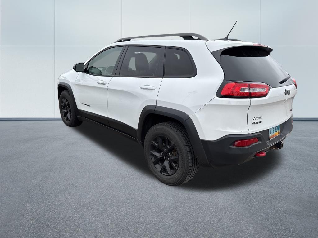 used 2015 Jeep Cherokee car, priced at $13,466