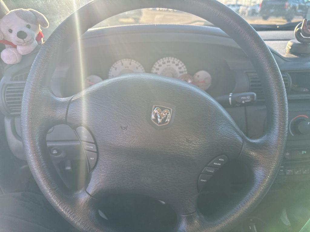 used 2006 Dodge Stratus car