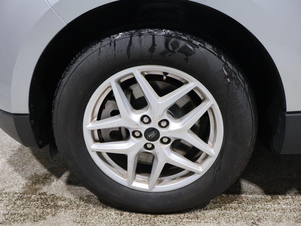 used 2024 Ford Edge car, priced at $21,996