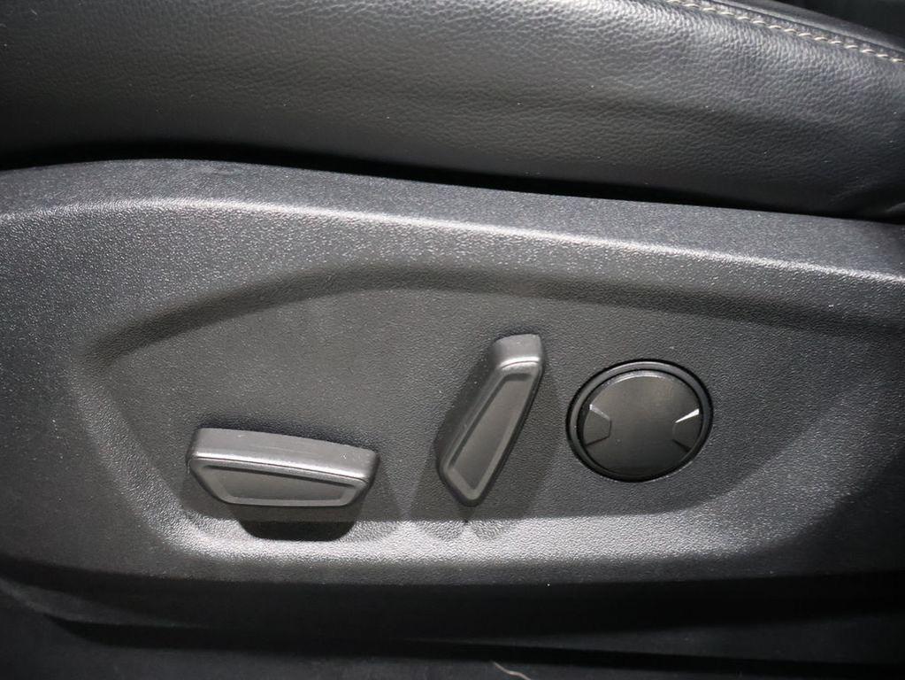 used 2024 Ford Edge car, priced at $21,996