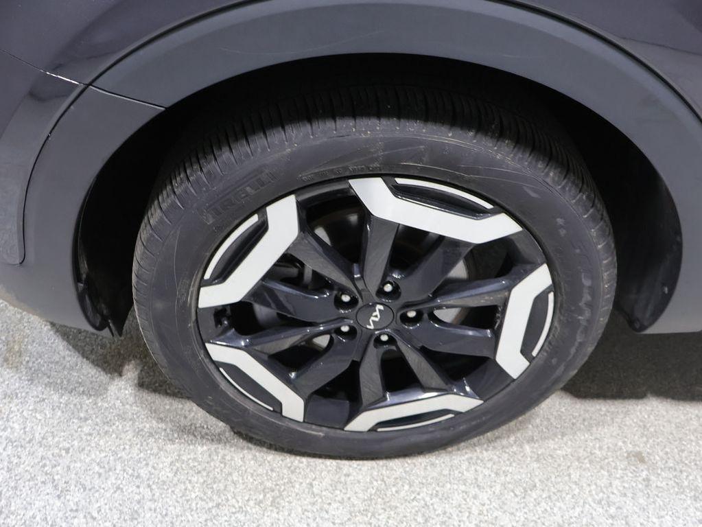 used 2025 Kia Telluride car, priced at $35,500