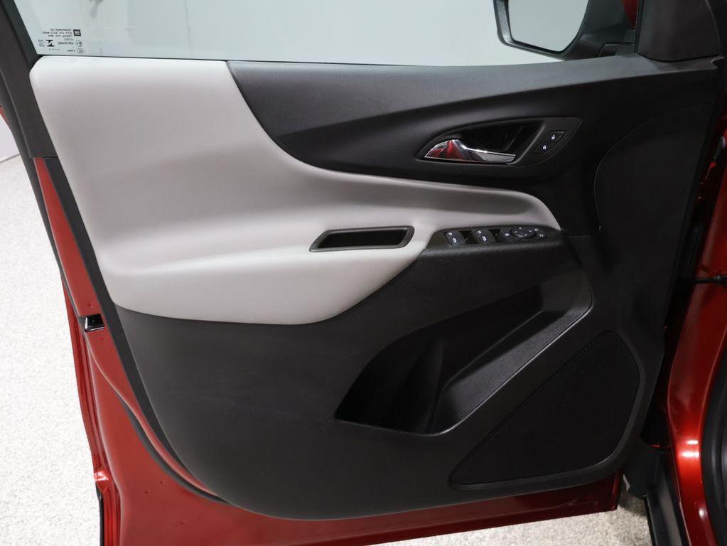 used 2024 Chevrolet Equinox car, priced at $23,998