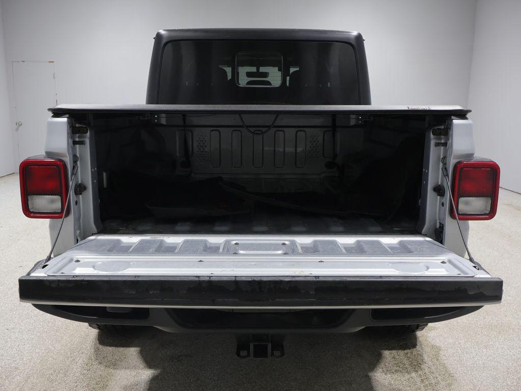 used 2022 Jeep Gladiator car, priced at $30,492