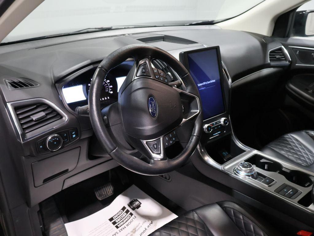 used 2024 Ford Edge car, priced at $27,700