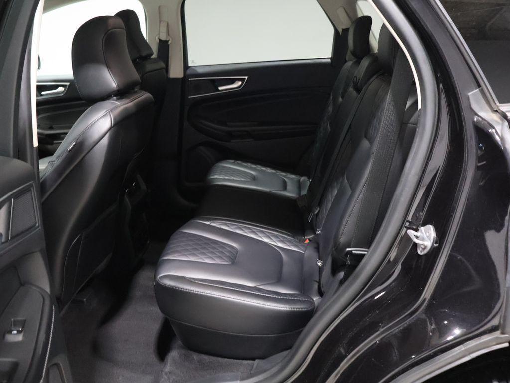 used 2024 Ford Edge car, priced at $27,700