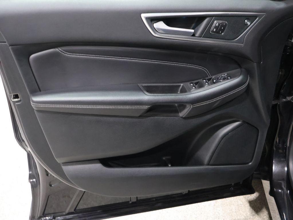 used 2024 Ford Edge car, priced at $27,700