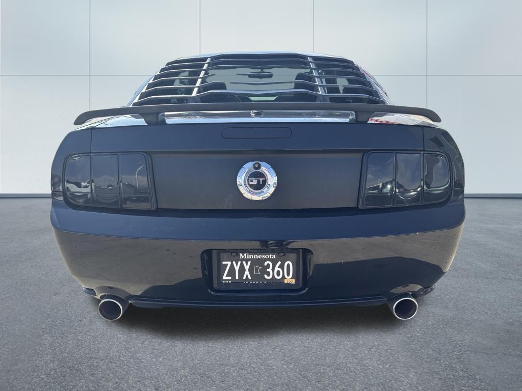 used 2009 Ford Mustang car