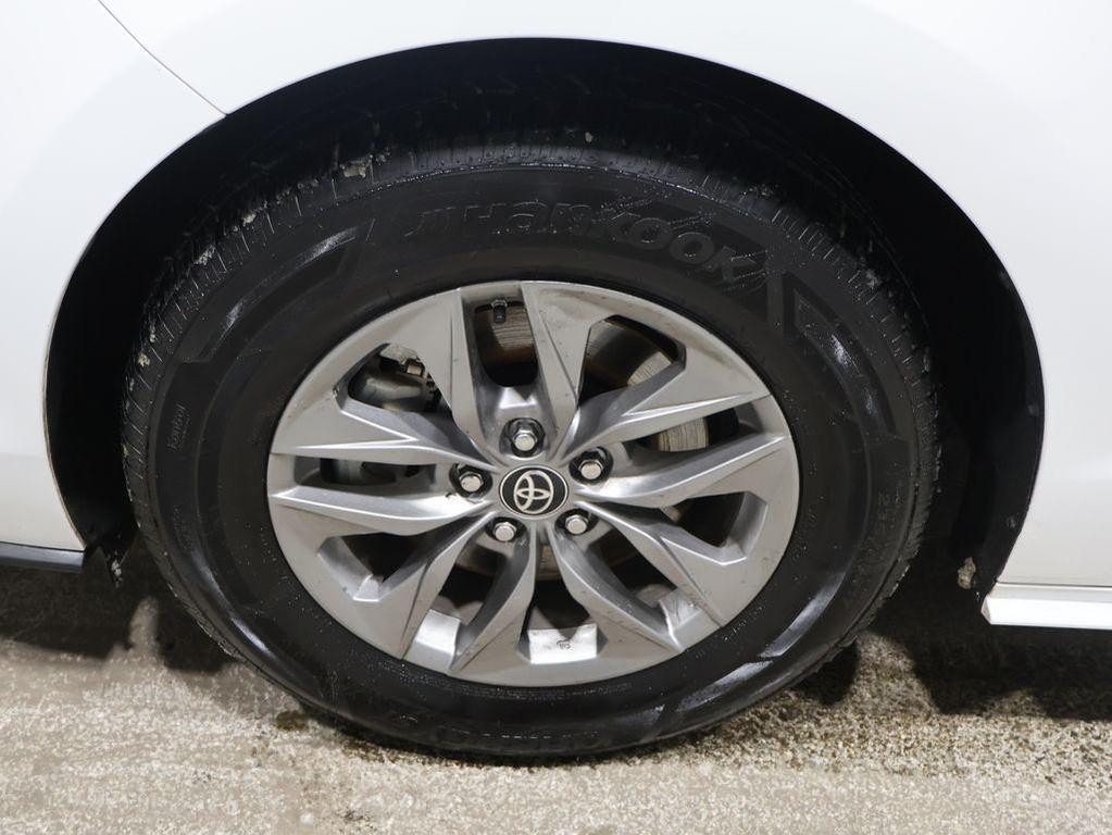 used 2024 Toyota Sienna car, priced at $39,748