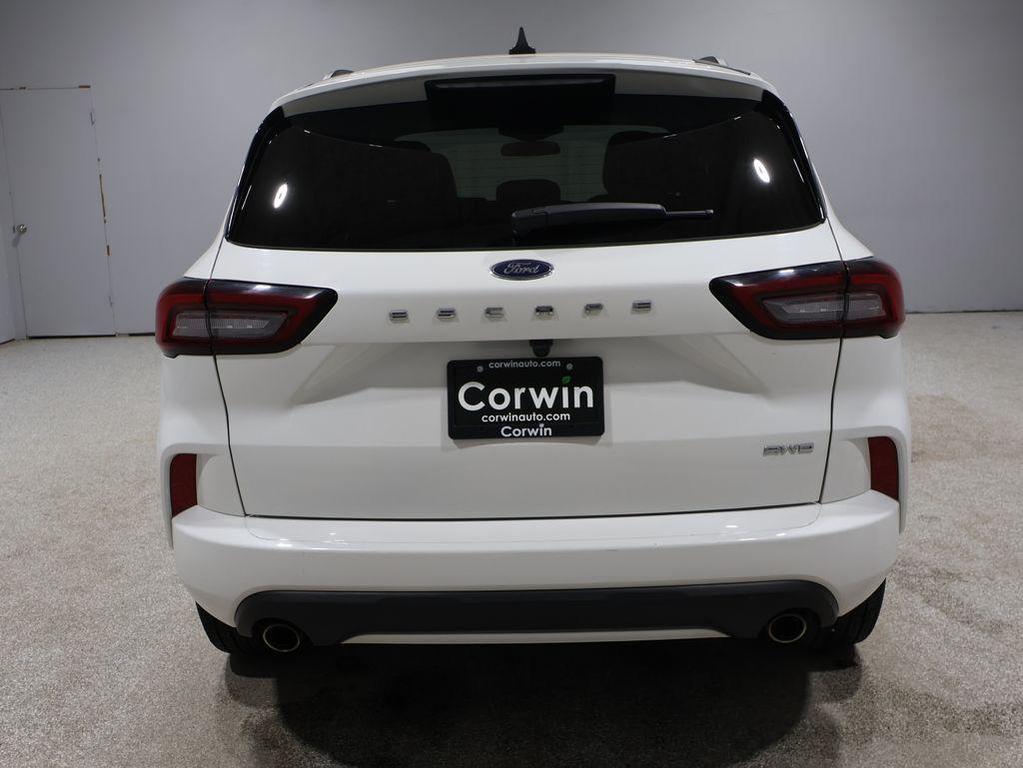 used 2024 Ford Escape car, priced at $20,500