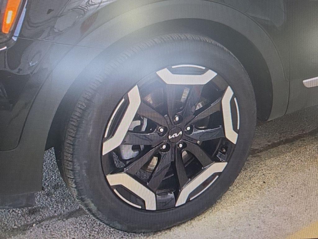 used 2025 Kia Telluride car, priced at $34,581