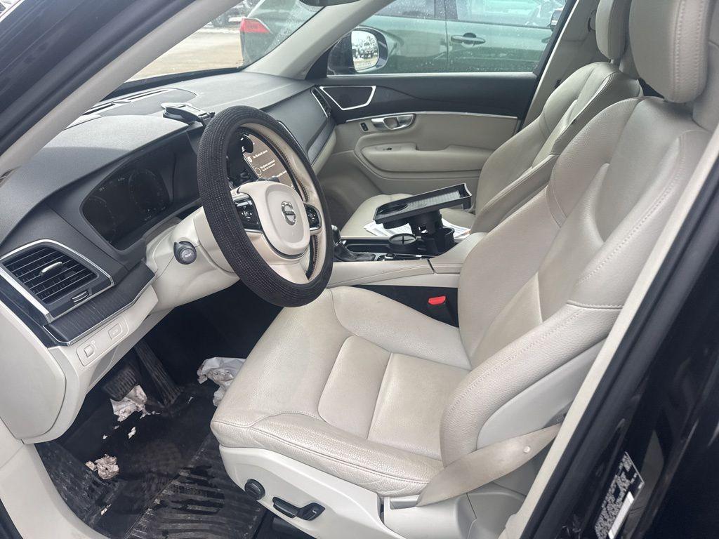 used 2020 Volvo XC90 car, priced at $22,269