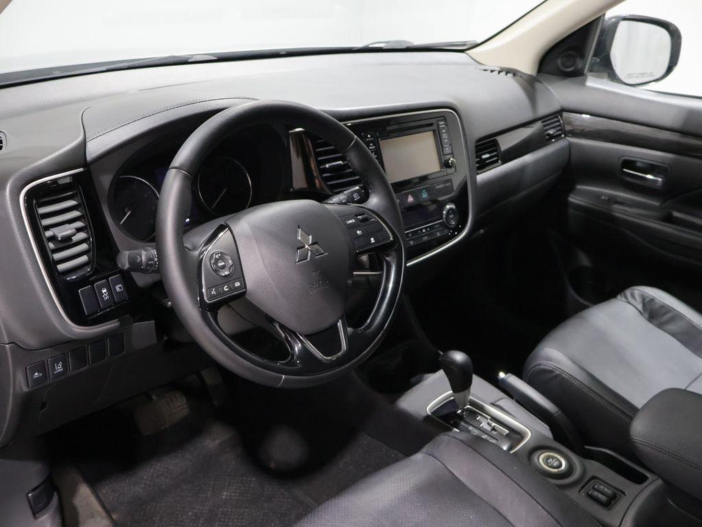 used 2016 Mitsubishi Outlander car, priced at $10,399