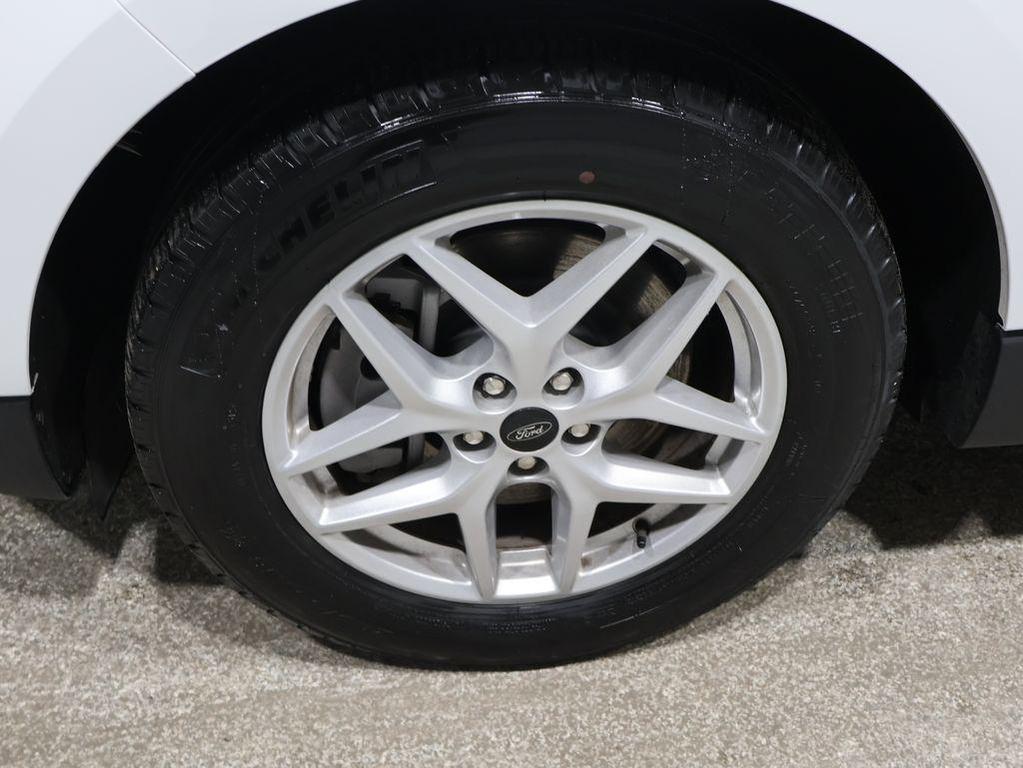 used 2024 Ford Edge car, priced at $23,900