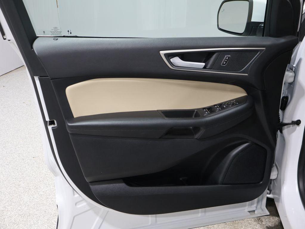 used 2024 Ford Edge car, priced at $23,900