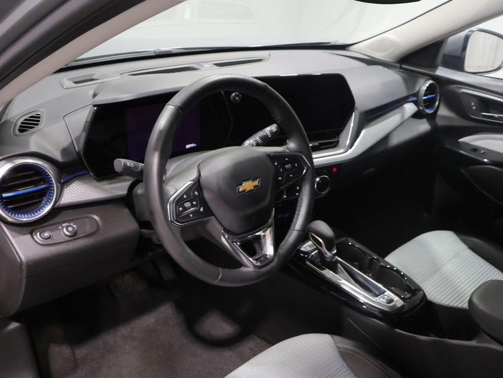 used 2025 Chevrolet Trax car, priced at $19,672