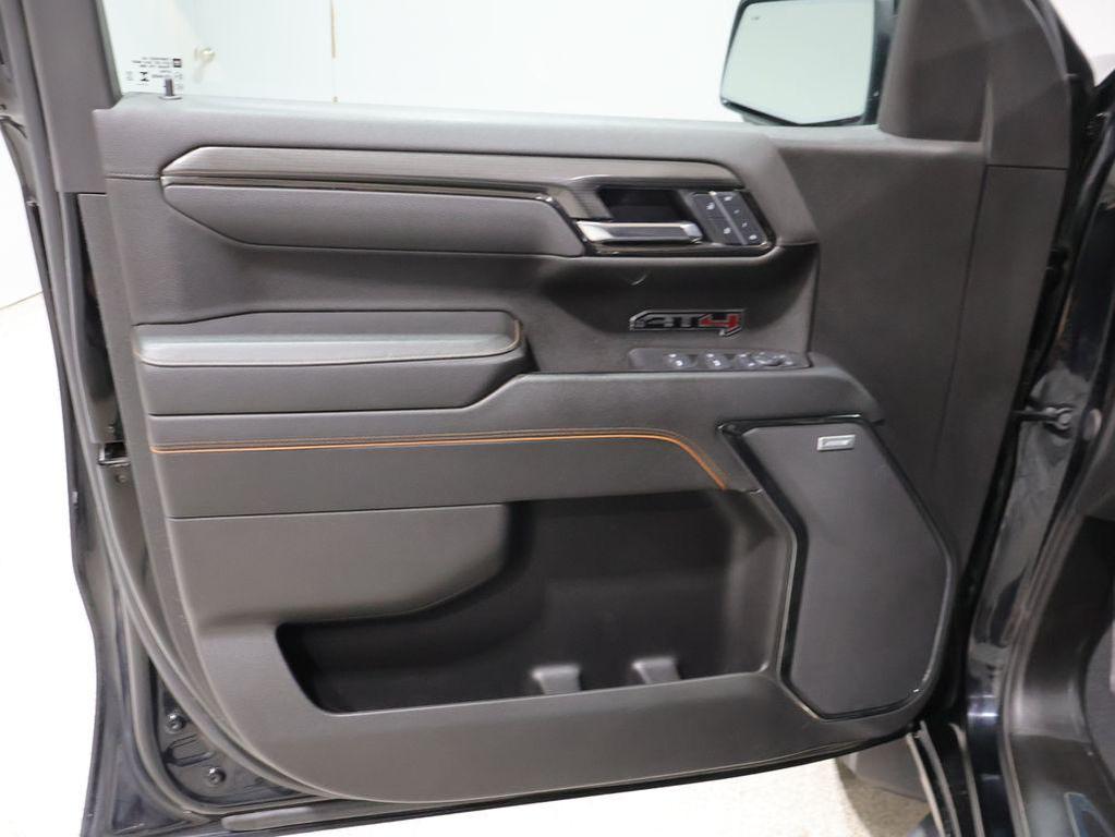 used 2025 GMC Sierra 1500 car, priced at $53,200
