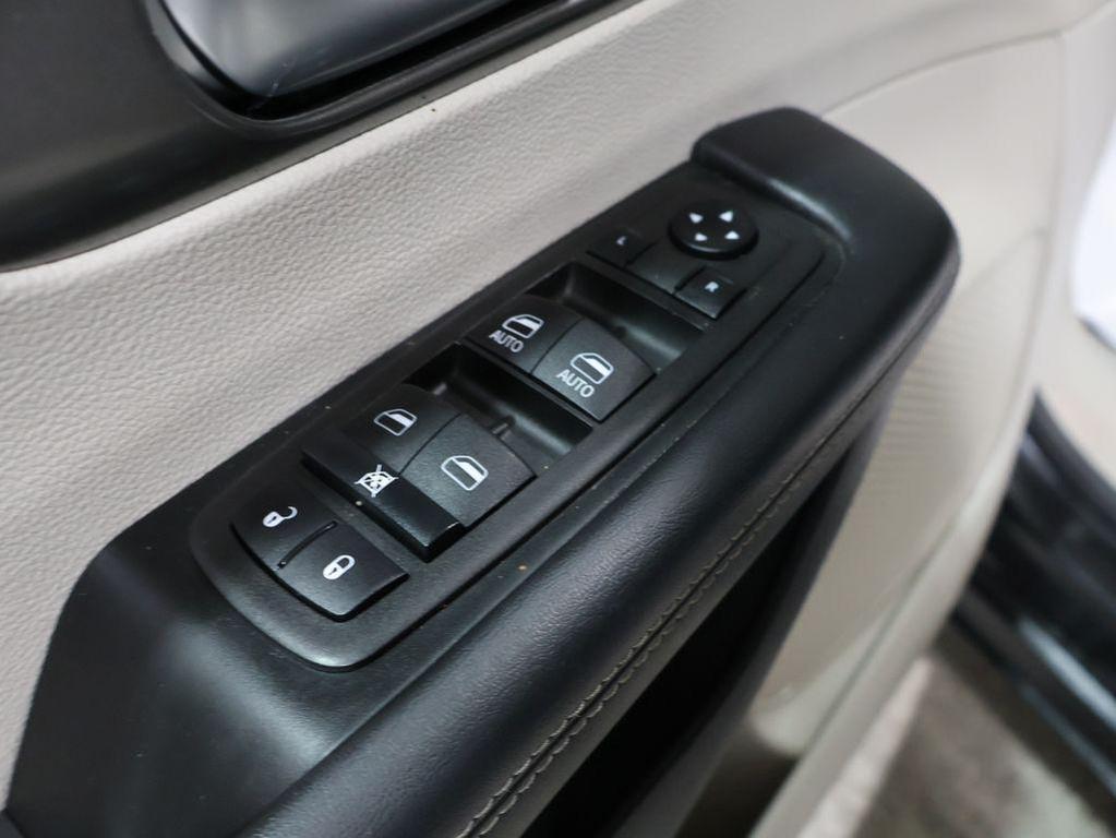 used 2023 Chrysler Pacifica car, priced at $21,988