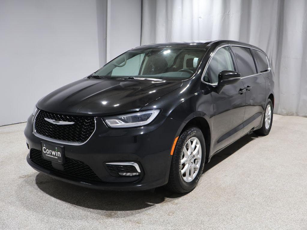 used 2023 Chrysler Pacifica car, priced at $21,988