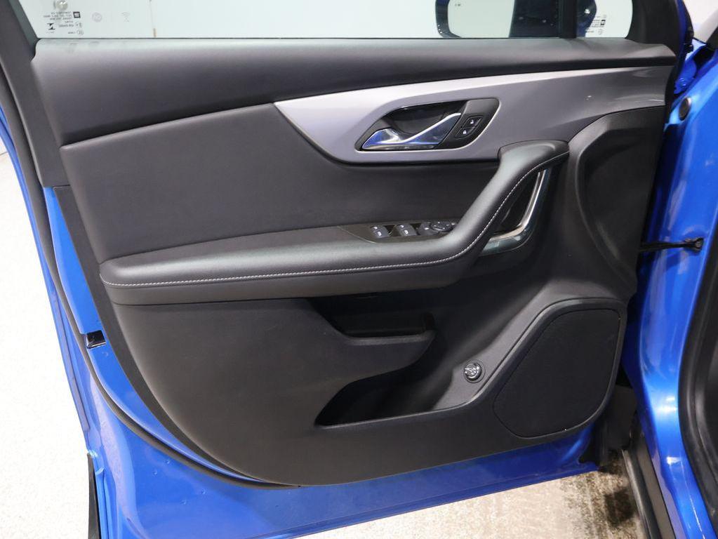 used 2025 Chevrolet Blazer car, priced at $30,951