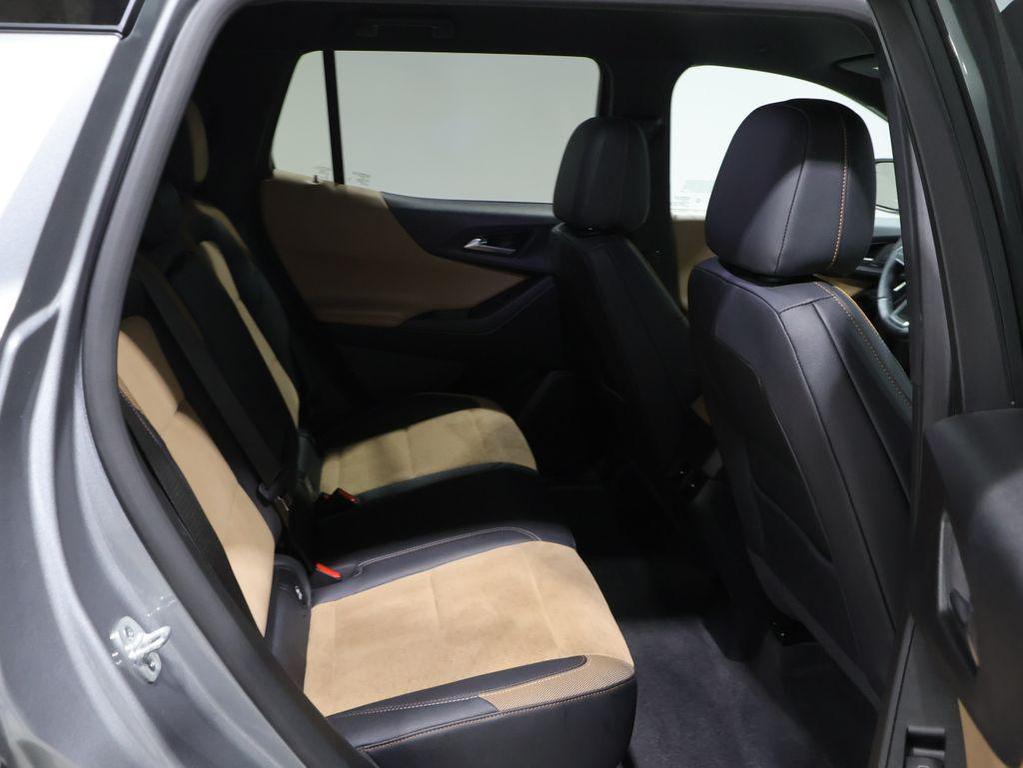used 2025 Chevrolet Equinox car, priced at $29,998