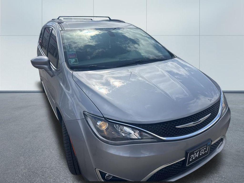 used 2017 Chrysler Pacifica car, priced at $9,710
