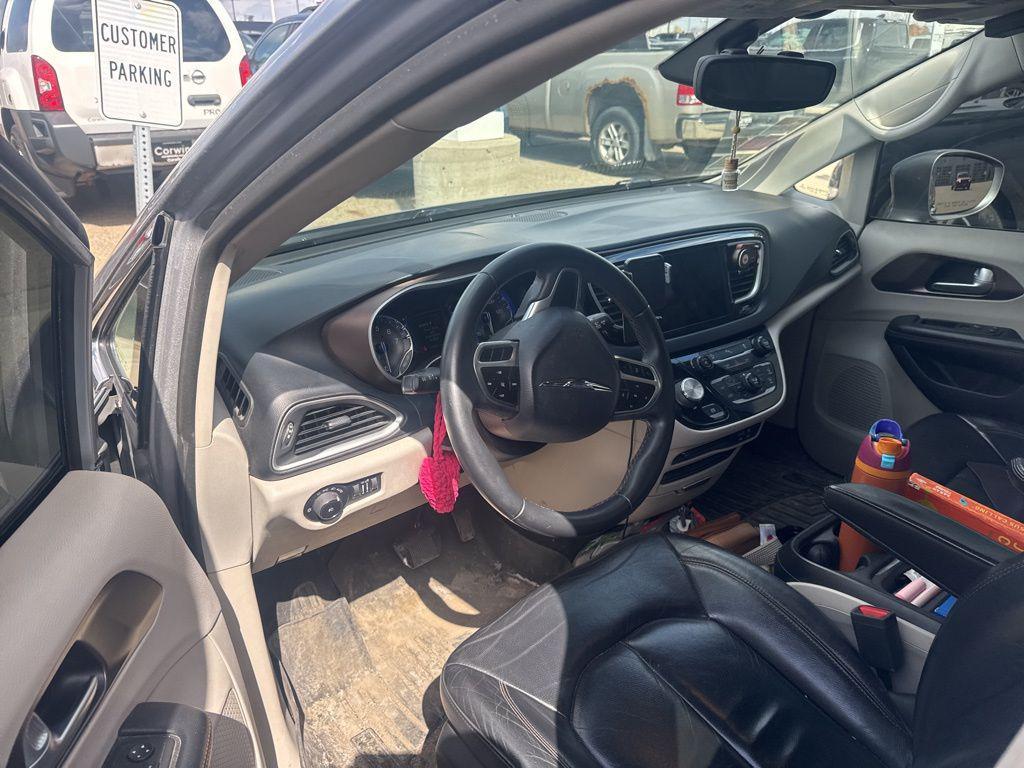 used 2017 Chrysler Pacifica car, priced at $9,710
