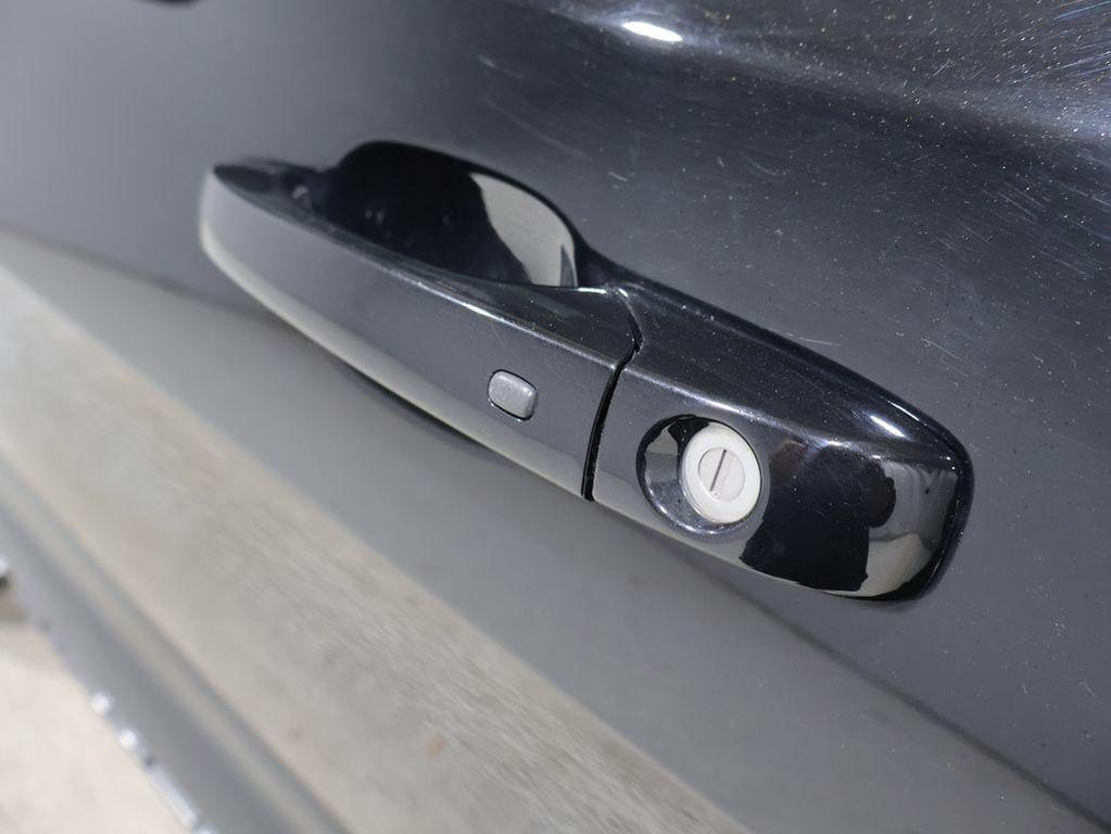 used 2021 Jeep Grand Cherokee car, priced at $21,908