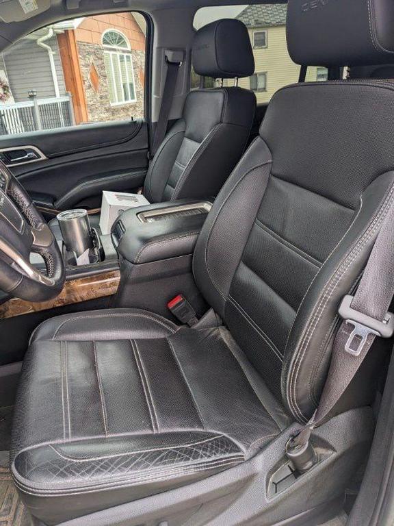 used 2016 GMC Yukon car, priced at $20,985