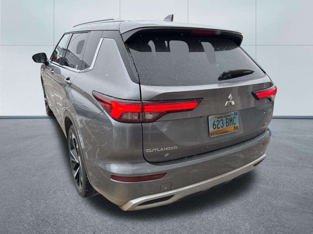 used 2022 Mitsubishi Outlander car, priced at $24,403
