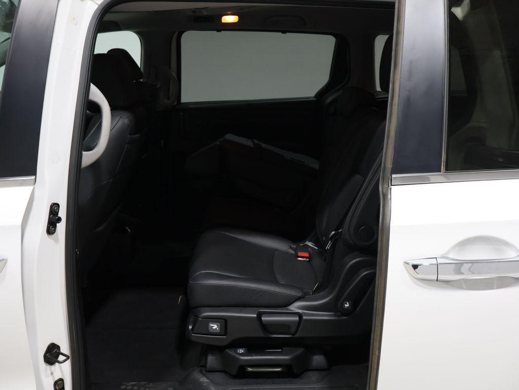 used 2023 Honda Odyssey car, priced at $31,496