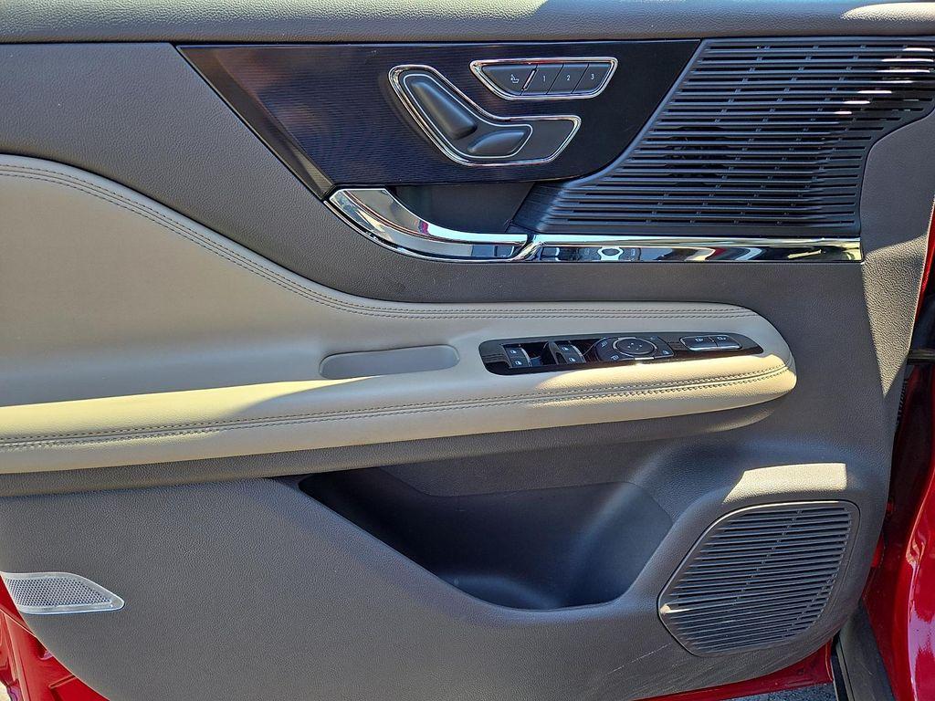 used 2020 Lincoln Corsair car, priced at $24,698