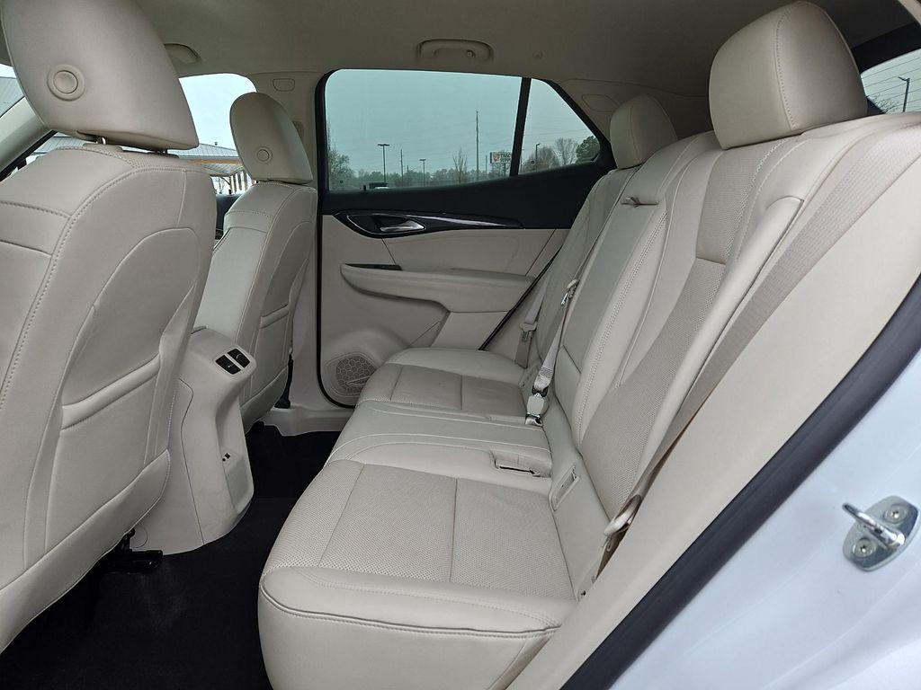 used 2022 Buick Envision car, priced at $25,999