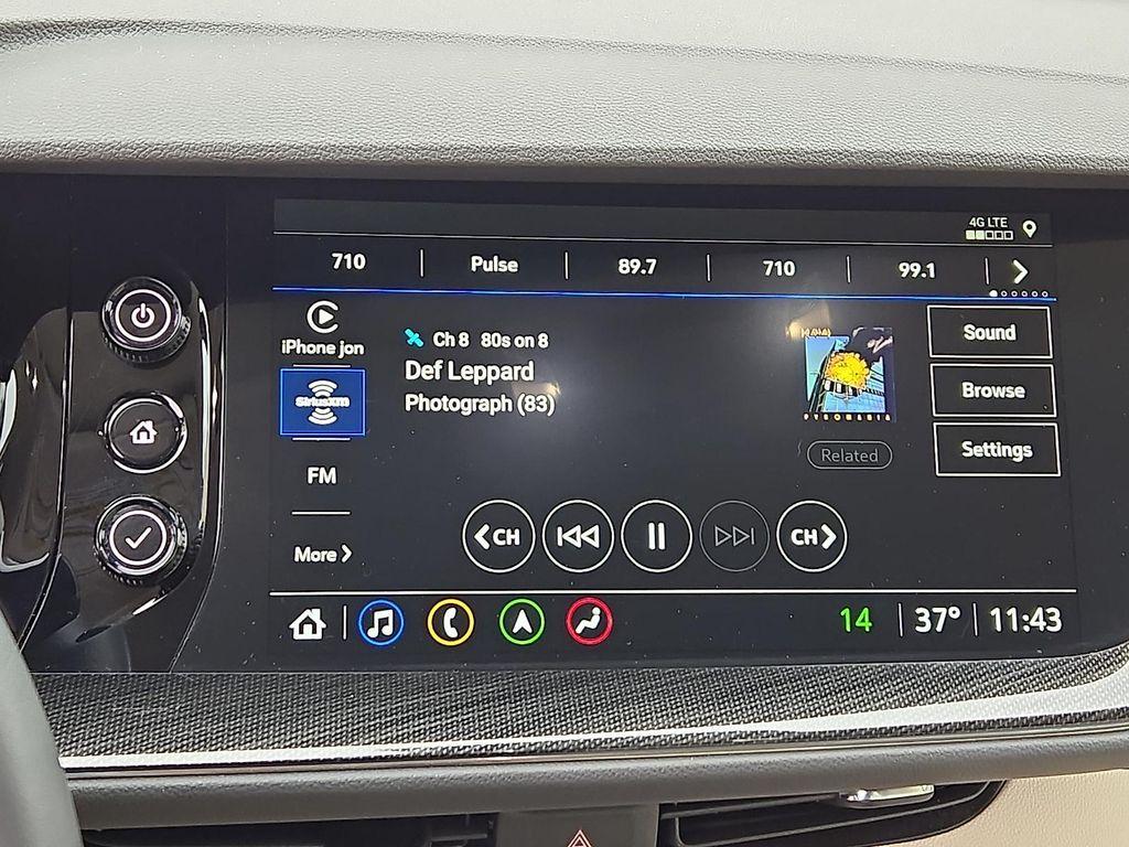 used 2022 Buick Envision car, priced at $25,999