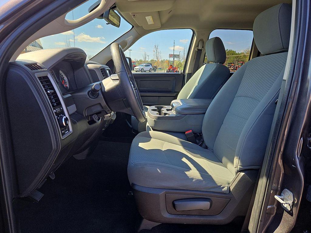 used 2019 Ram 1500 Classic car, priced at $23,999