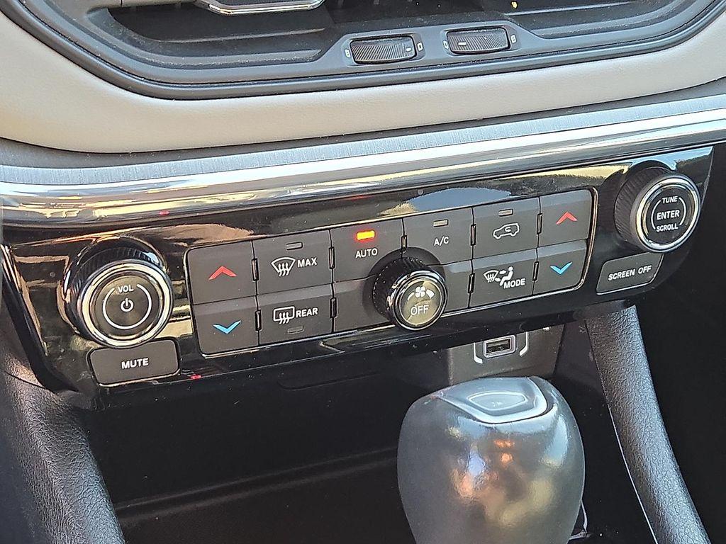 used 2022 Jeep Compass car, priced at $21,999