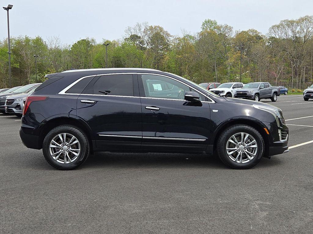 used 2021 Cadillac XT5 car, priced at $26,698