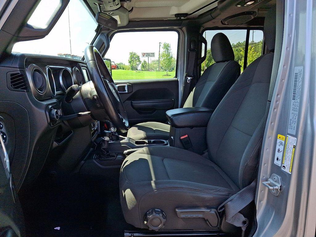 used 2018 Jeep Wrangler Unlimited car, priced at $27,698