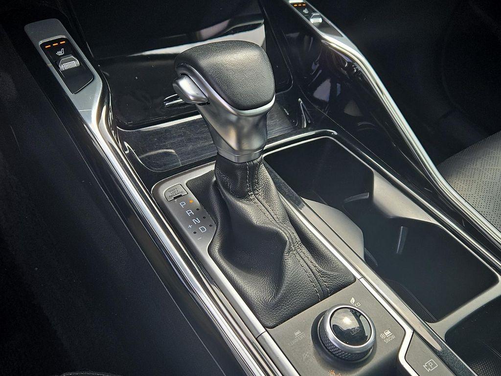 used 2022 Kia Sorento car, priced at $27,999