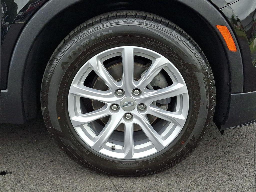 used 2023 Cadillac XT4 car, priced at $27,698