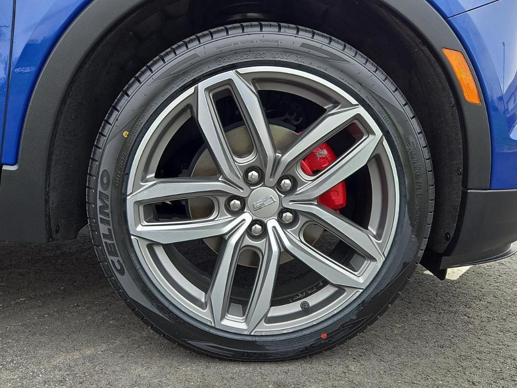 used 2021 Cadillac XT4 car, priced at $25,999