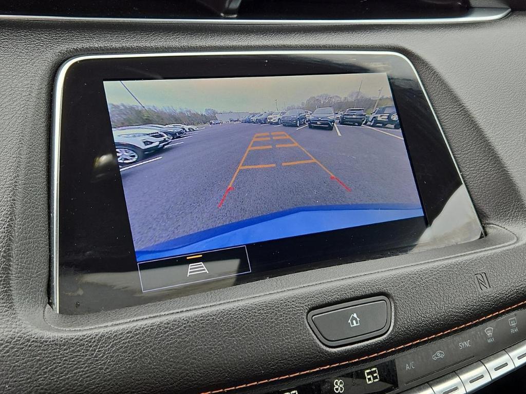 used 2021 Cadillac XT4 car, priced at $25,999