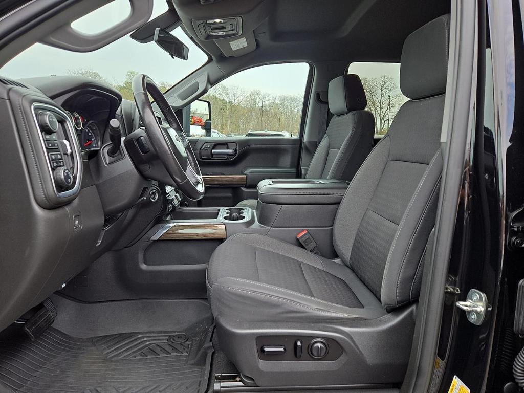 used 2020 Chevrolet Silverado 1500 car, priced at $33,999