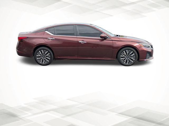 used 2023 Nissan Altima car, priced at $18,797