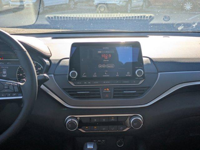 new 2025 Nissan Altima car, priced at $28,749